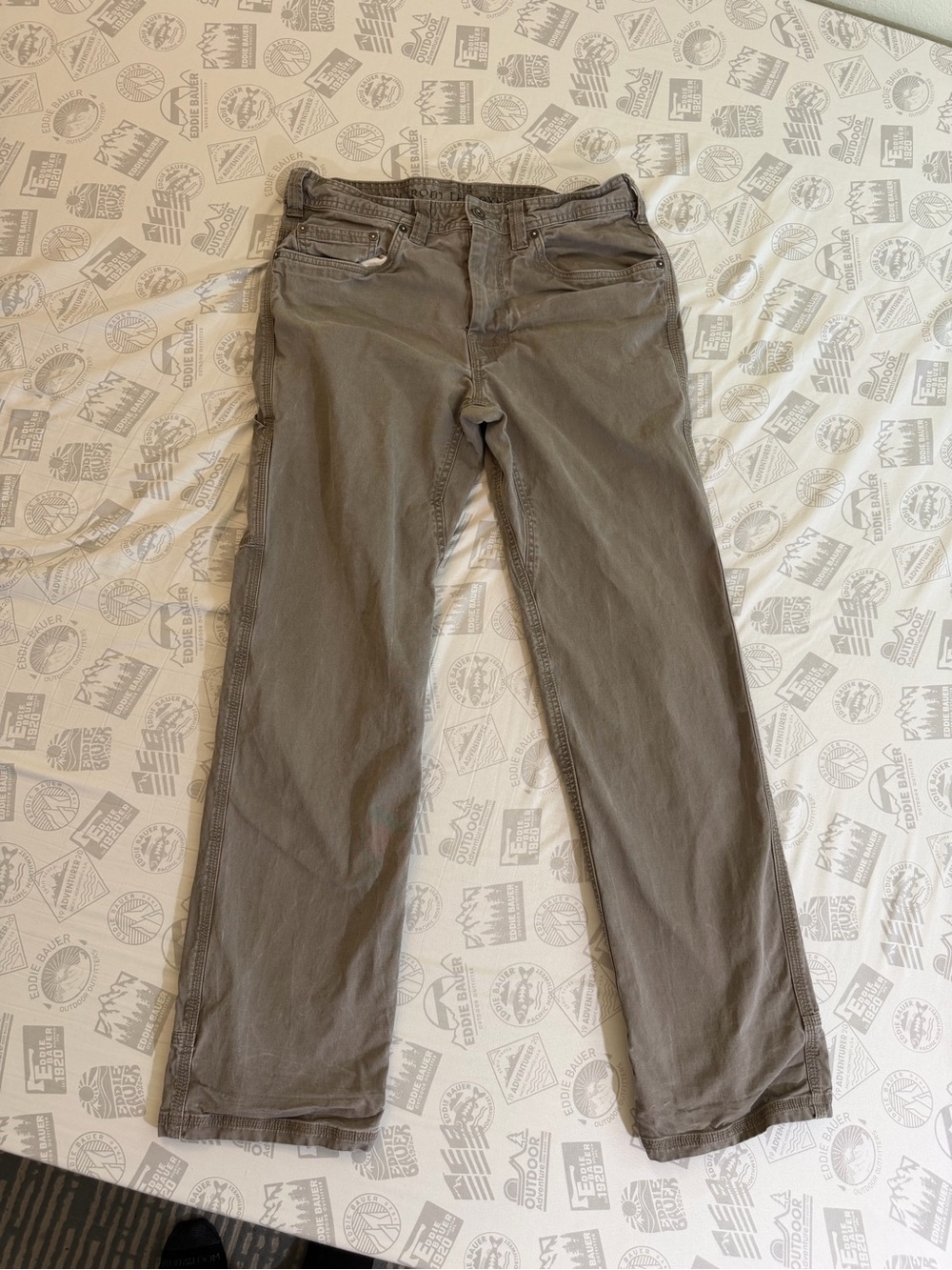 PrAna Pants Men's 32X32 Beige Twill Canvas Work Rugged Outdoor Casual Bronson